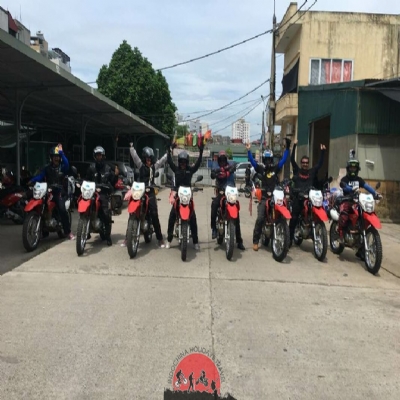 Myanmar - Vietnam -Laos - cambodia Motorbike Tour - Andrew Cross – Group 12 persons ( July 2017)